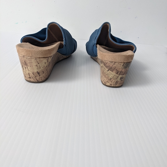 Life Stride Soft System Blue Wedges - Sz. 9.5 - Picture 3 of 8